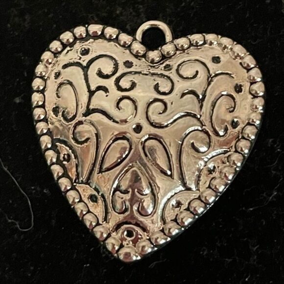 Vintage 1.5” silver tone Victorian heart shaped scroll work design pendant - Picture 1 of 6